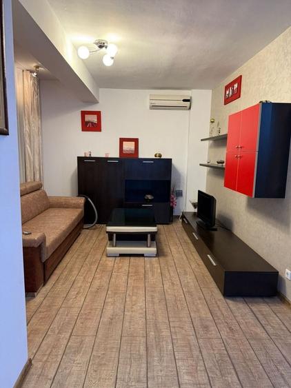 Apartament cu 2 camere decomandat, mobilat în Torontalului