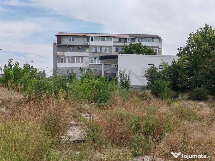 Teren de 10558 mp, în Progresul