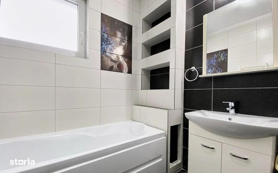 Apartament 3 camere 67 mp , parcare exterioara ,zona Tineretului . - 1