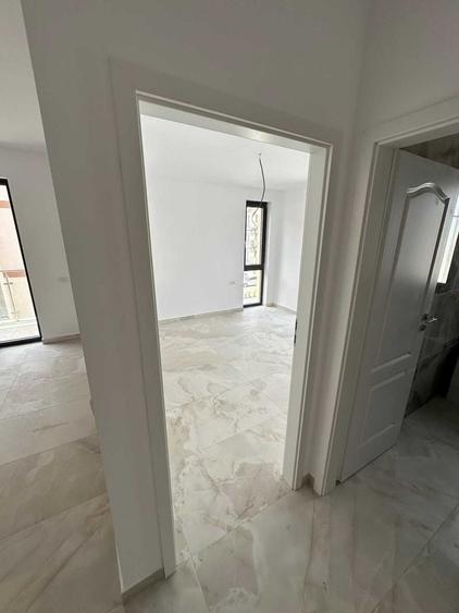 Apartament cu 2 camere semidecomandat în Giroc
