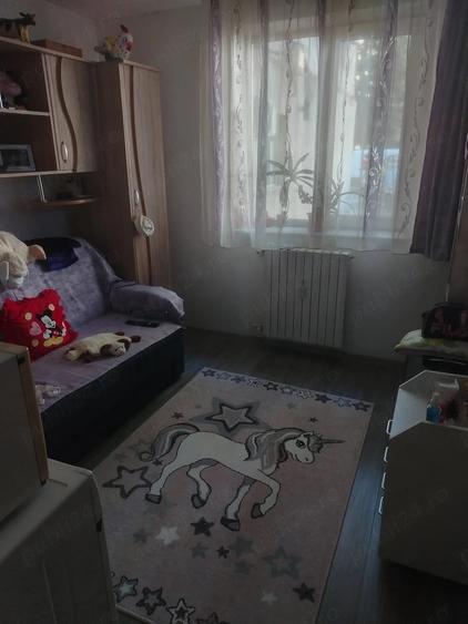 Garsonieră decomandată în CET