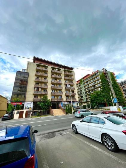Garsonieră decomandată, mobilată în Mărăști