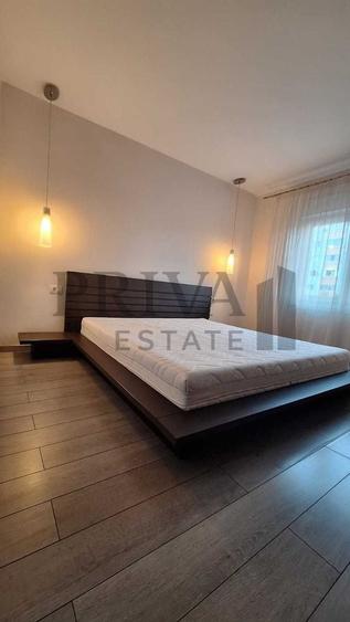 Apartament cu 3 camere, mobilat în Complex Studențesc