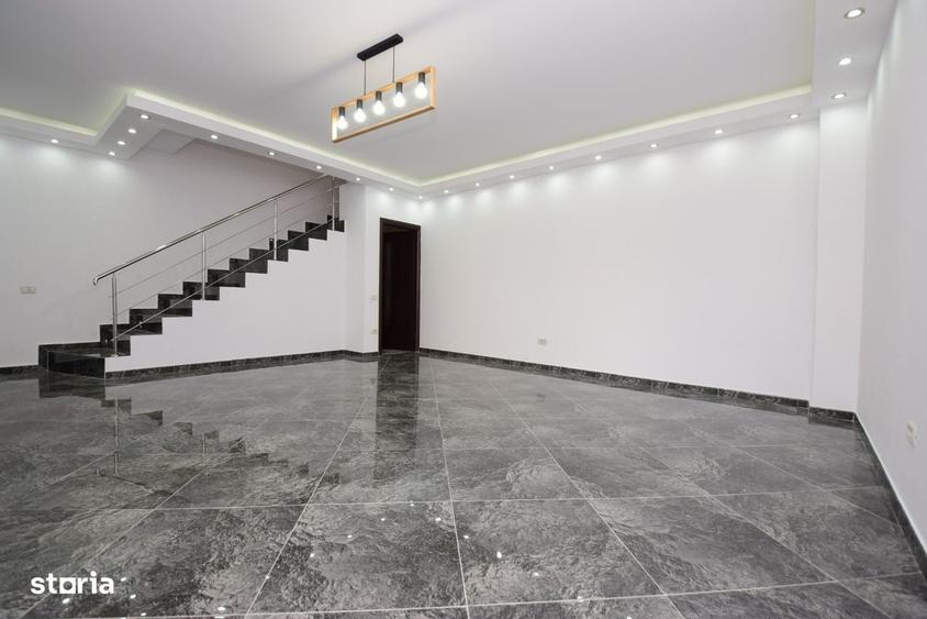 Casă cu 3 camere cu Teren 92 Mp în Sălaj