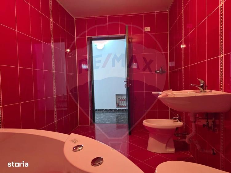 Casă cu 3 camere cu Teren 966 Mp în Gârleni