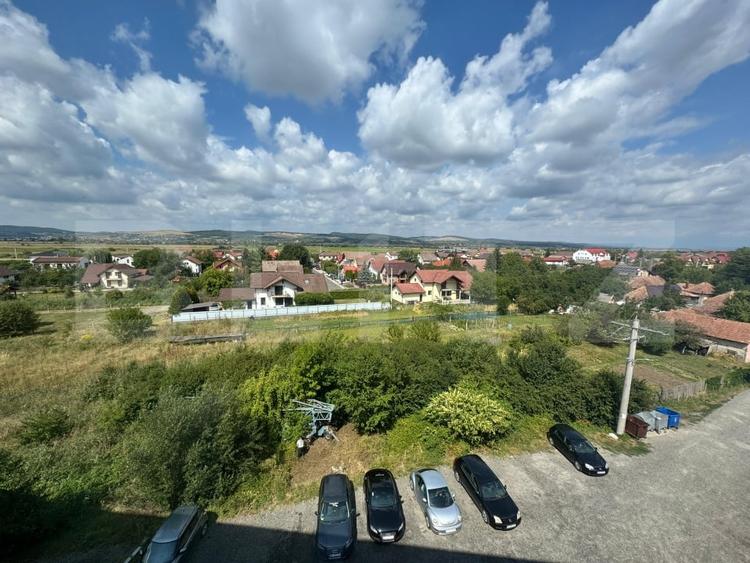 Garsonieră decomandată, mobilată în Sângeorgiu de Mureș