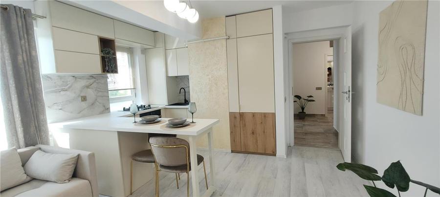 2 CAM INTAB.TATARASI LUX , MOBILAT LOC DE PARCARE, 137000euro plus TVA - 10