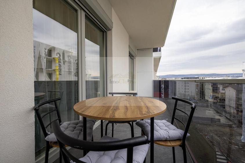 Apartament cu 2 camere semidecomandat, mobilat în Iris