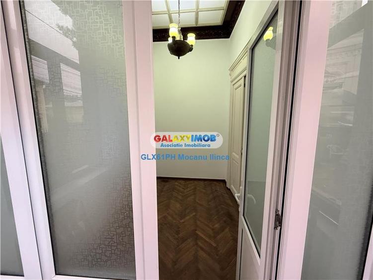 Casă cu 7 camere cu Teren 438 Mp în Ultracentral