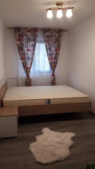 Apartament cu 2 camere decomandat, mobilat în Podu Roș