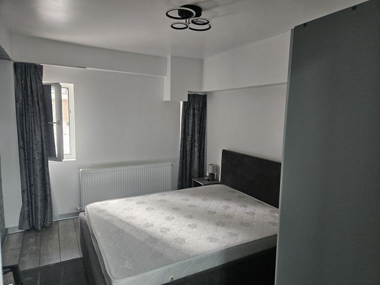 Apartament cu 2 camere decomandat în Dobroești