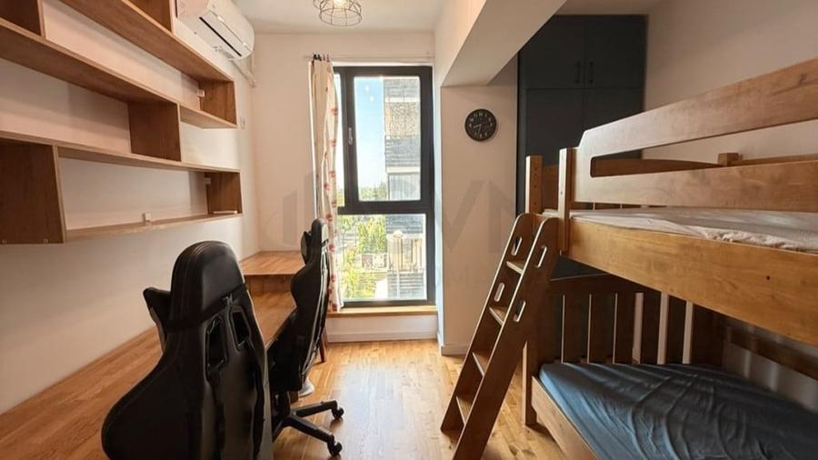 Apartament cu 3 camere decomandat în Iancu Nicolae