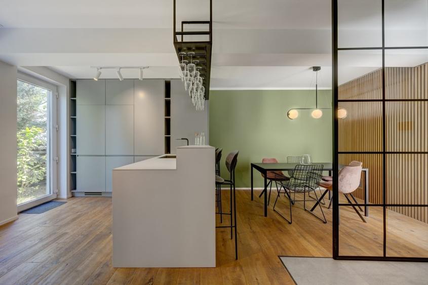 Duplex cu 4 camere cu Teren 302 Mp în Odăi