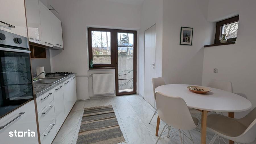 Apartament cu 3 camere în Central