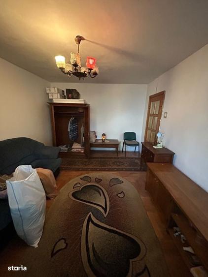 Apartament cu 3 camere decomandat în Ultracentral