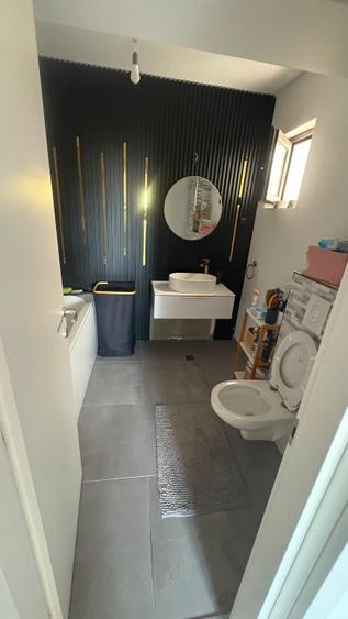 Apartament cu 3 camere decomandat în Mihai Bravu