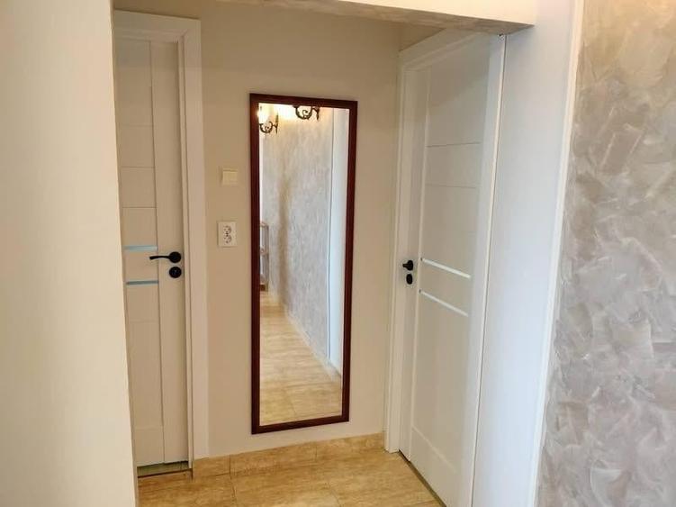 Apartament cu 2 camere decomandat, mobilat în Zorilor