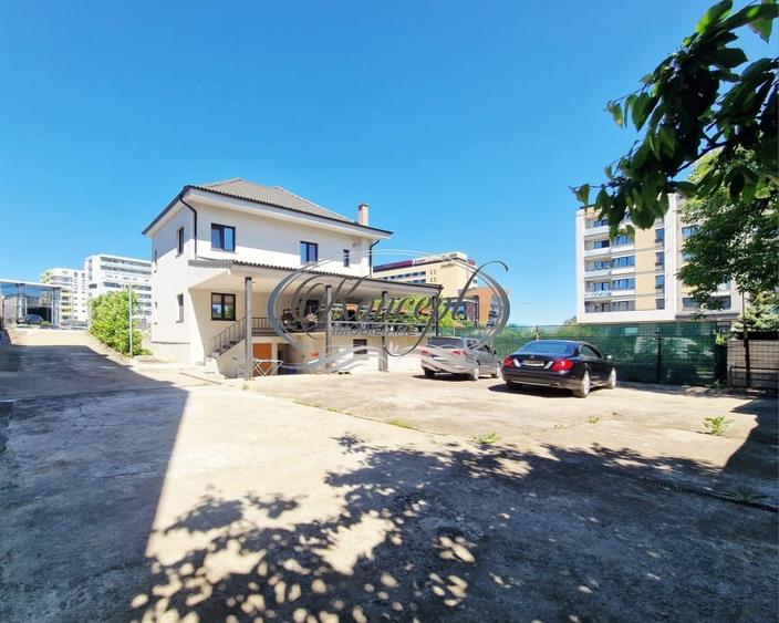 Casă individuală cu 6 camere cu Canalizare în Bună Ziua