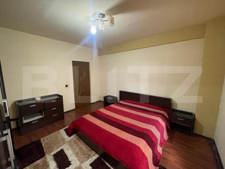 Apartament de inchiriat, cu 3 camere, 100 mp, zona Ciuperca - 6