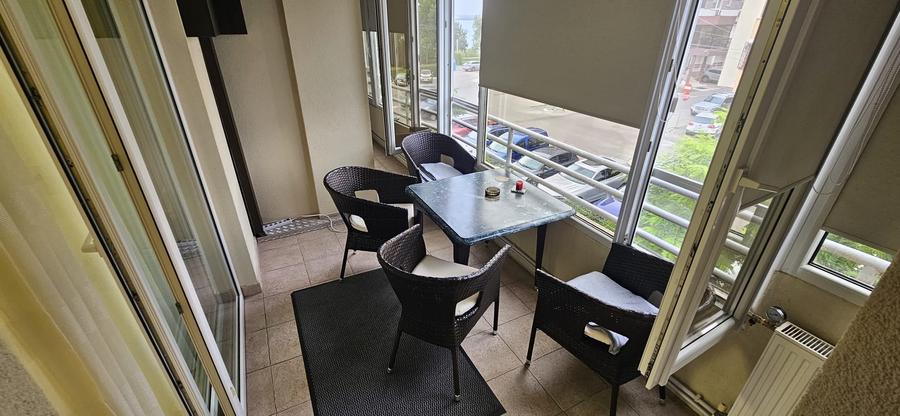 Apartament cu 2 camere decomandat în Central
