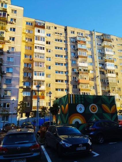 SE VINDE APARTAMENT 3 CAMERE SPATIOS SI RENOVAT IN ZONA PIATA RAHOVA - 1