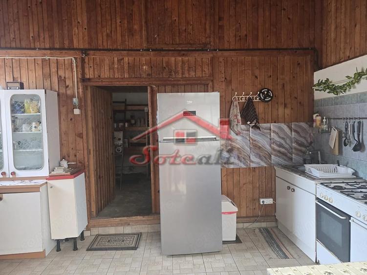 Casa de vanzare Baicoi P+1E - 13