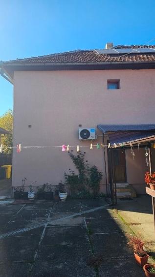 Duplex cu 5 camere cu Canalizare în Central