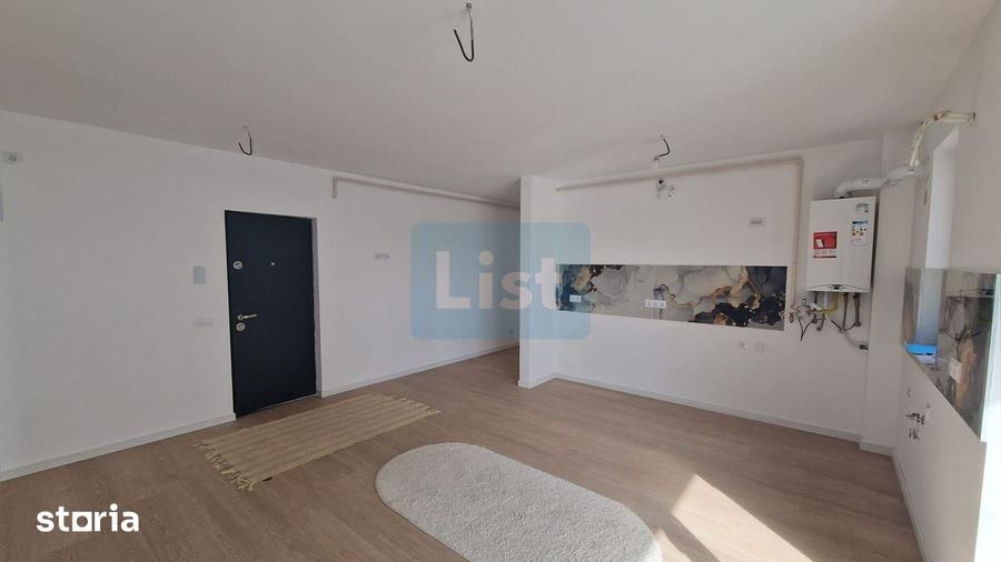 Apartament cu 3 camere în Est