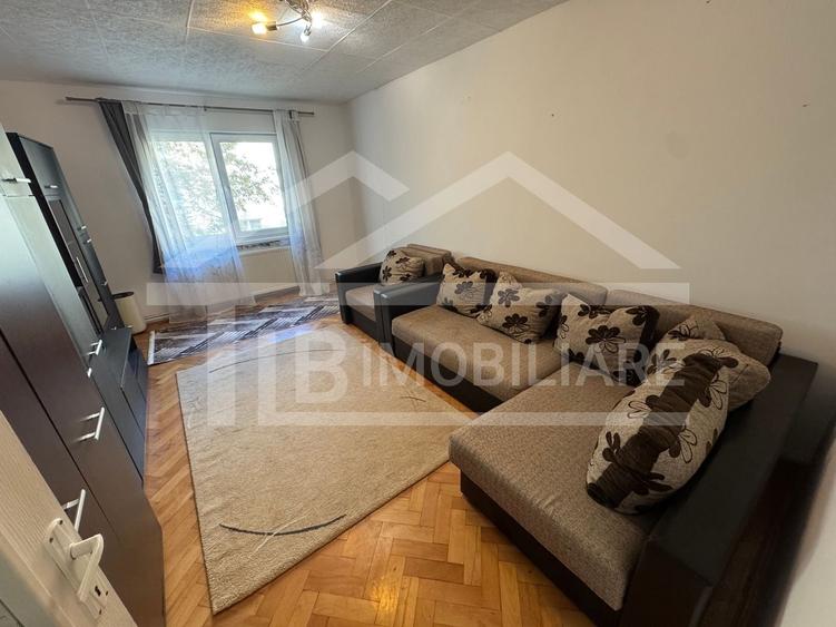 Apartament cu 3 camere decomandat în Unirii