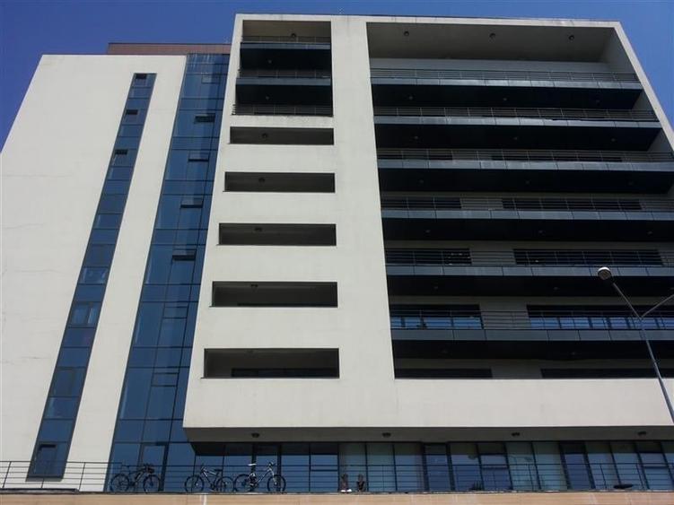 Birou, de 150 mp, în Central