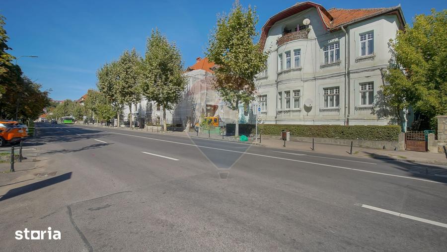 Apartament cu 3 camere în Centrul Istoric