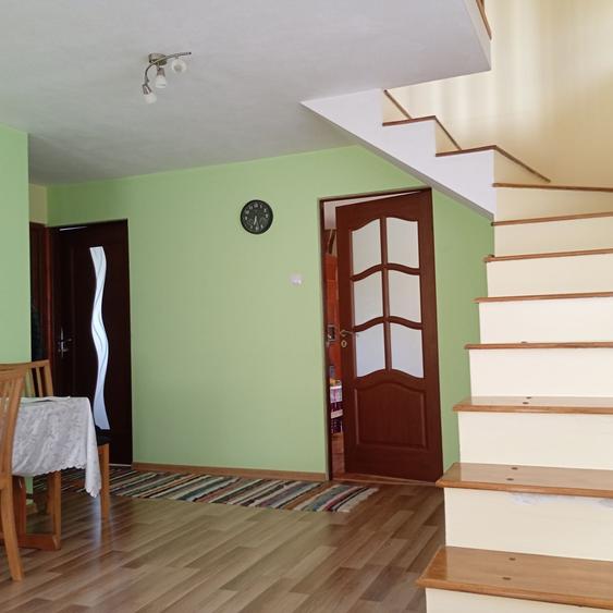 Casă cu 4 camere în Mărgineni