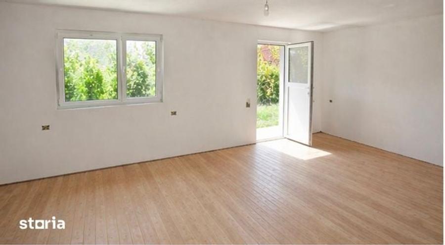 Casă cu 3 camere cu Teren 1318 Mp în Central