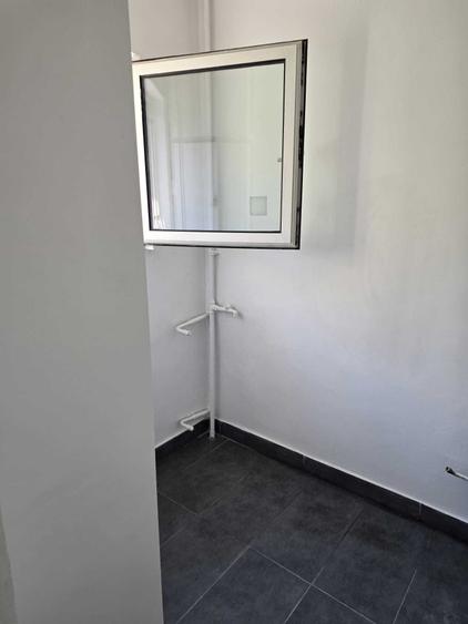 Garsonieră decomandată în Micălaca