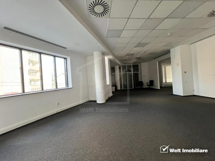 Birou, de 827 mp, în Central