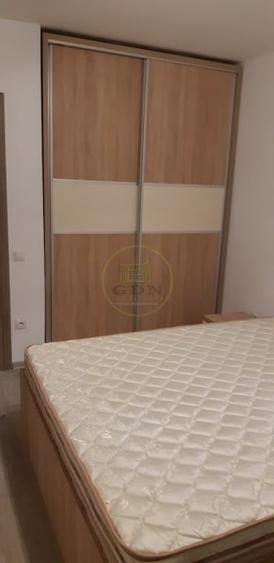 Apartament cu 2 camere semidecomandat, mobilat în Mihai Viteazul