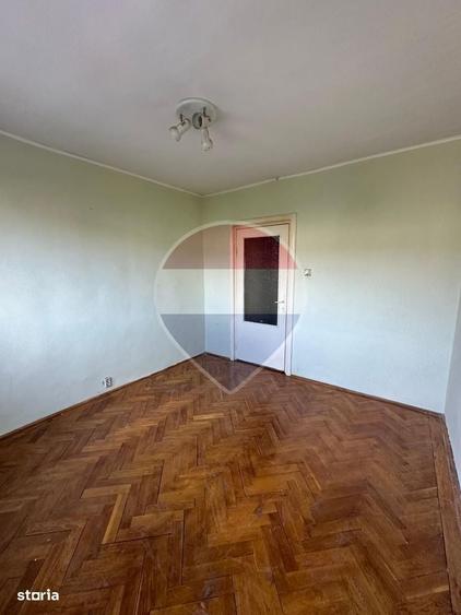 Apartament 3 camere decomandat Piata Rogerius - 5