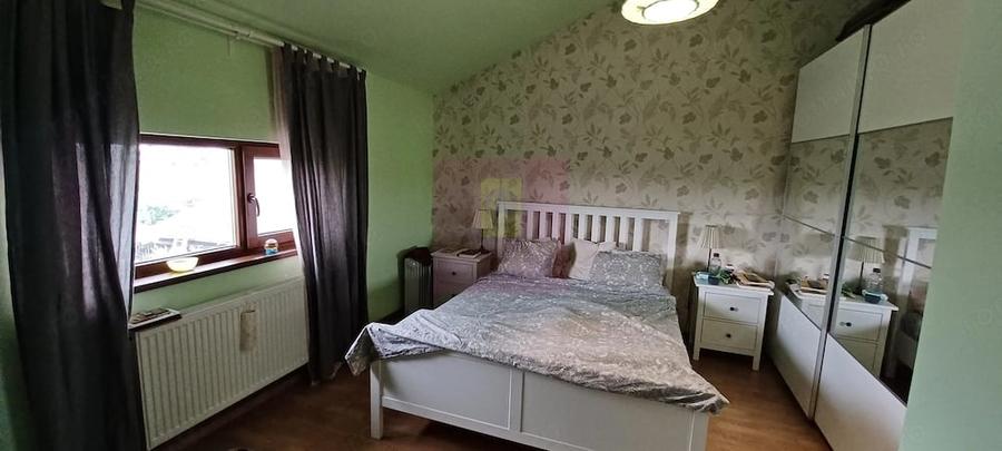 Casă cu 4 camere cu Teren 500 Mp în Săbăreni