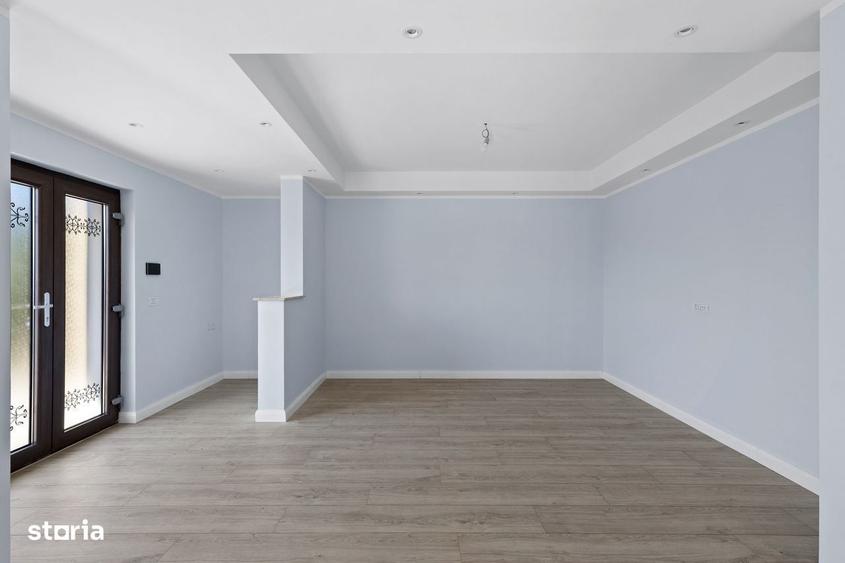 Casă cu 4 camere în Central