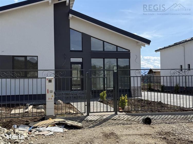 Casă cu 4 camere în Sânpetru