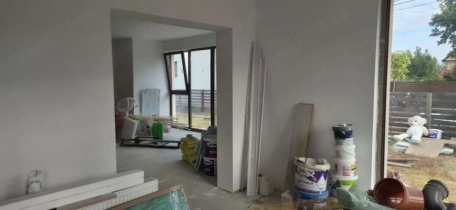 Casă cu Teren 450 Mp în Valea Mare