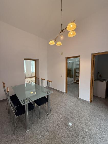 Apartament cu 2 camere decomandat în Gării