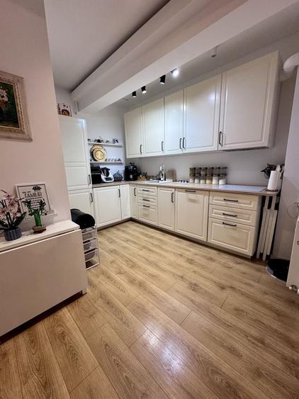 Apartament cu 2 camere decomandat în Semicentral