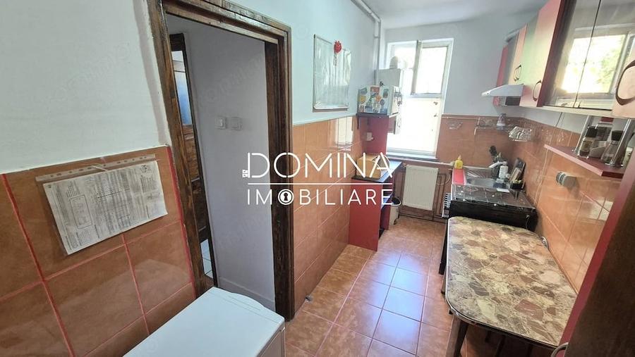 Vanzare apartament 3 camere, mobilat ?i utilat, Bulevardul Republicii - 10
