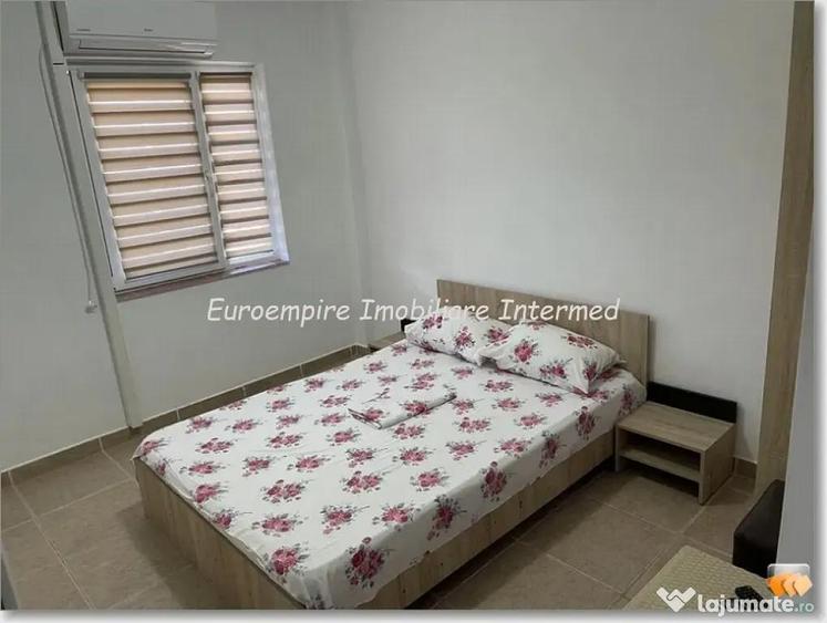 Casă cu 7 camere cu Teren 190 Mp în Central