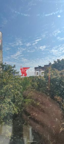 Apartament 3 camere Dacia de vanzare