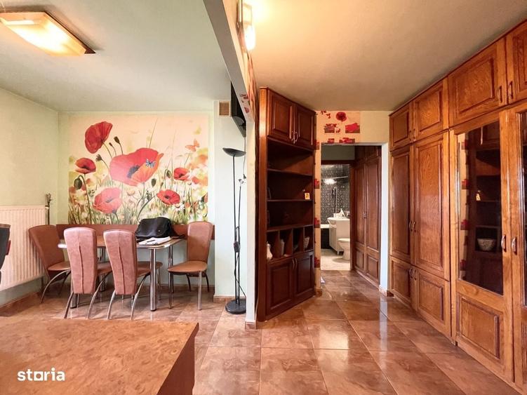 Apartament cu 2 camere decomandat în Girocului