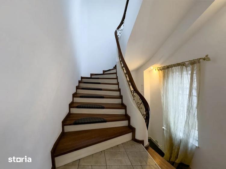 Casă cu 5 camere cu Teren 140 Mp în Ultracentral