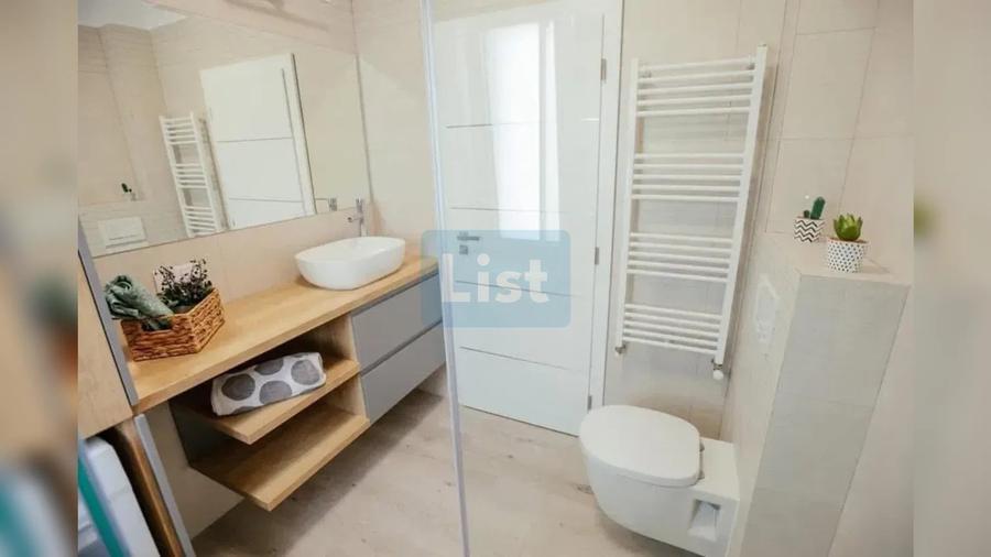 Apartament cu 2 camere semidecomandat, mobilat în Bună Ziua