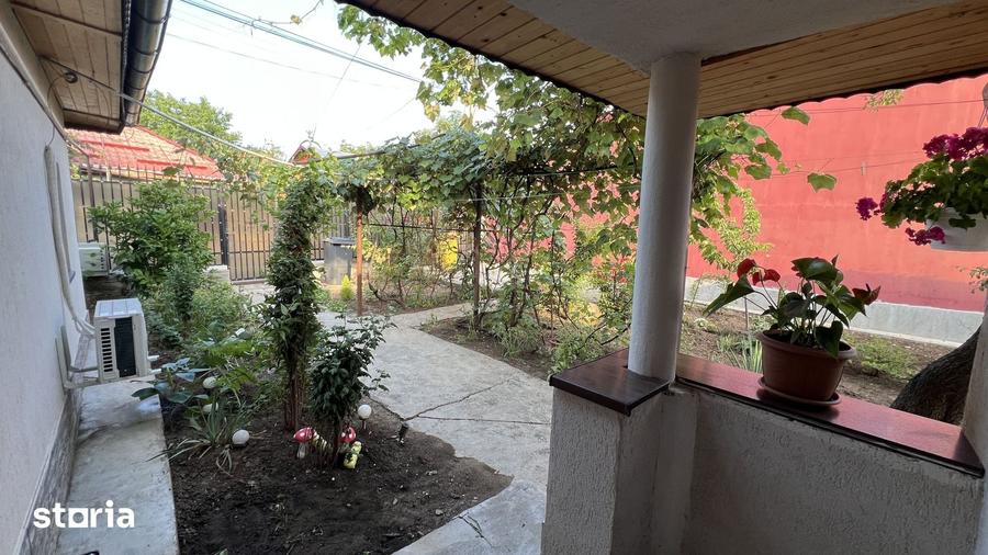Casă cu 3 camere cu Teren 386 Mp în Alexandriei